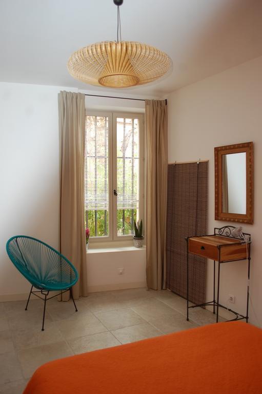 Sous le Clocher Marseille Chambre photo
